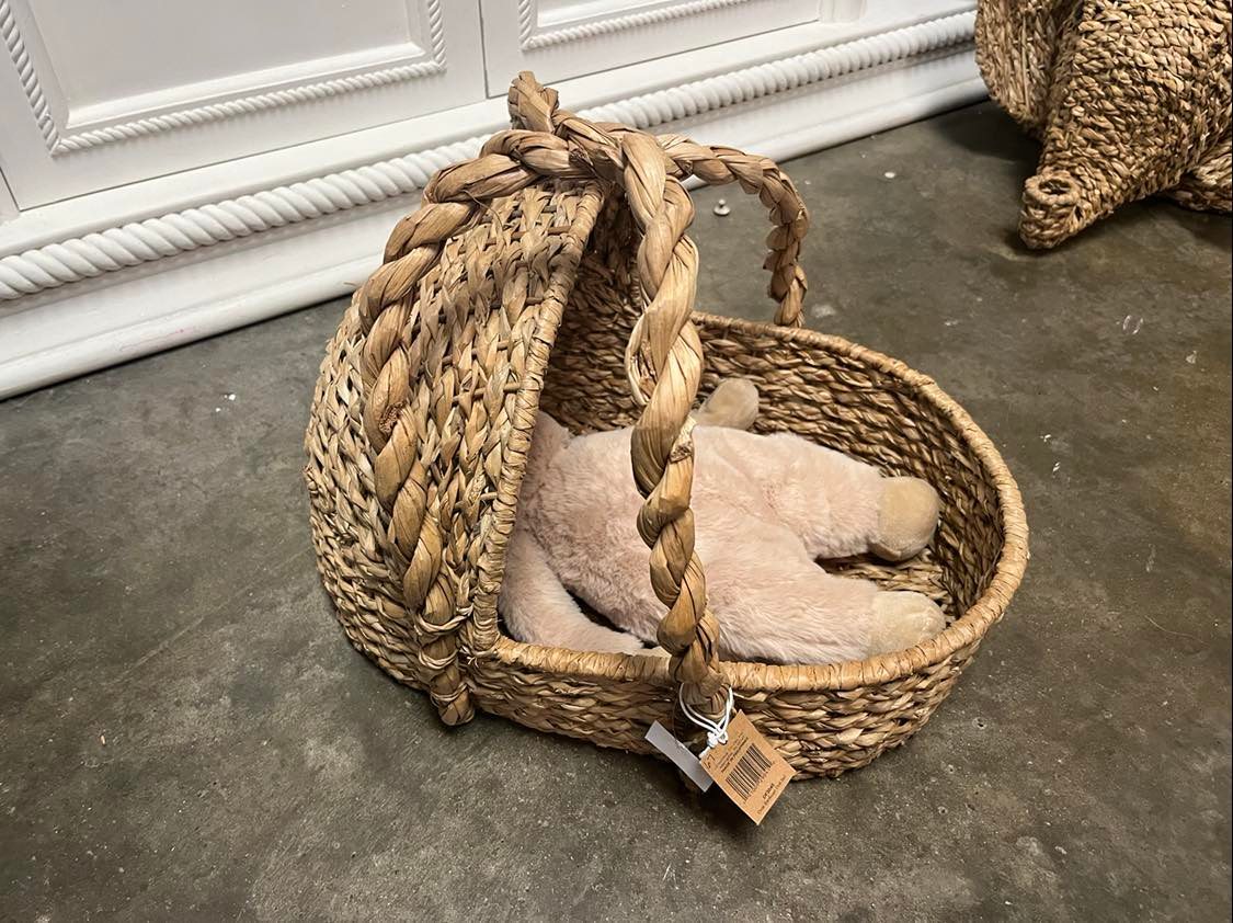 Wicker Doll Bassinet