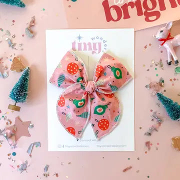 Vintage Ornaments Bow