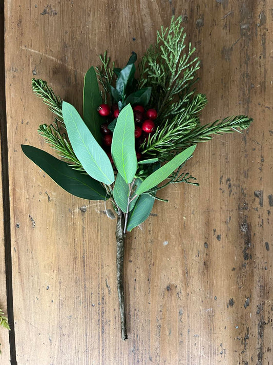 Eucalyptus Pine Berry Pick