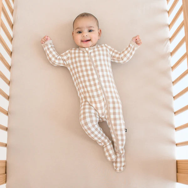 Kyte Baby GINGHAM BISQUE Zippered Footie